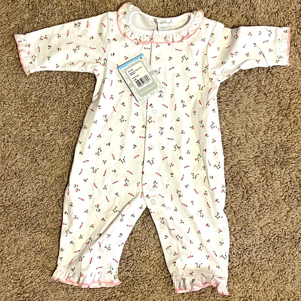 Kissy Kissy onesie. 0-3 months. Brand new-never worn